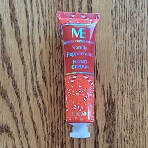 NWT Vanilla Peppermint Hand Cream